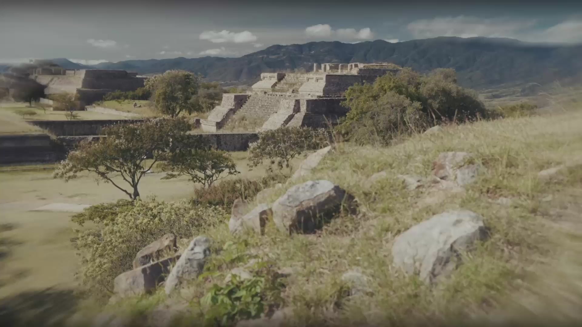 Charger la vidéo : 